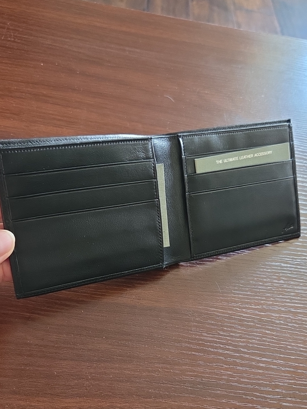 Abas Classic Men's Black Lambskin Leather Bi-Fold Wallet NWT